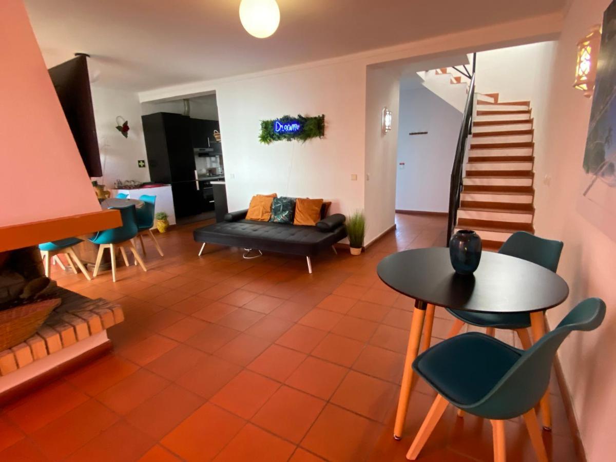 Summer House, Only 2 Minutes To The Beach In Vilamoura! Villa Dış mekan fotoğraf