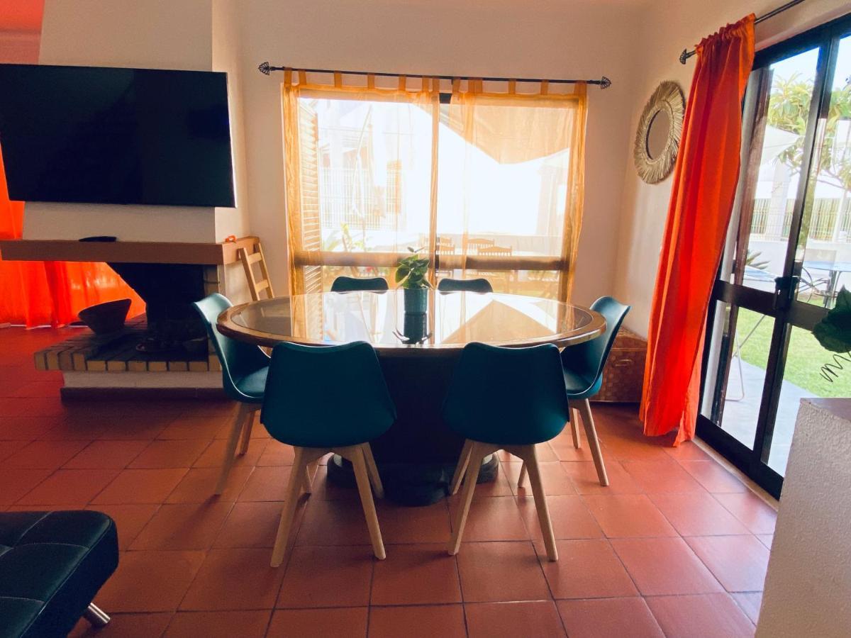 Summer House, Only 2 Minutes To The Beach In Vilamoura! Villa Dış mekan fotoğraf