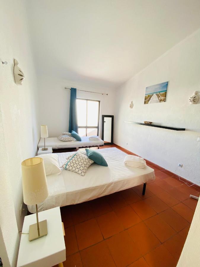 Summer House, Only 2 Minutes To The Beach In Vilamoura! Villa Dış mekan fotoğraf